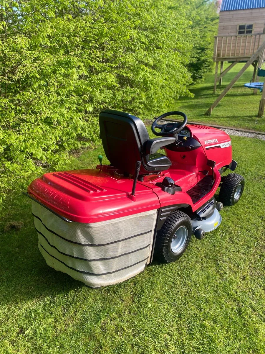 Honda HF2417 LOW HRS - Image 3