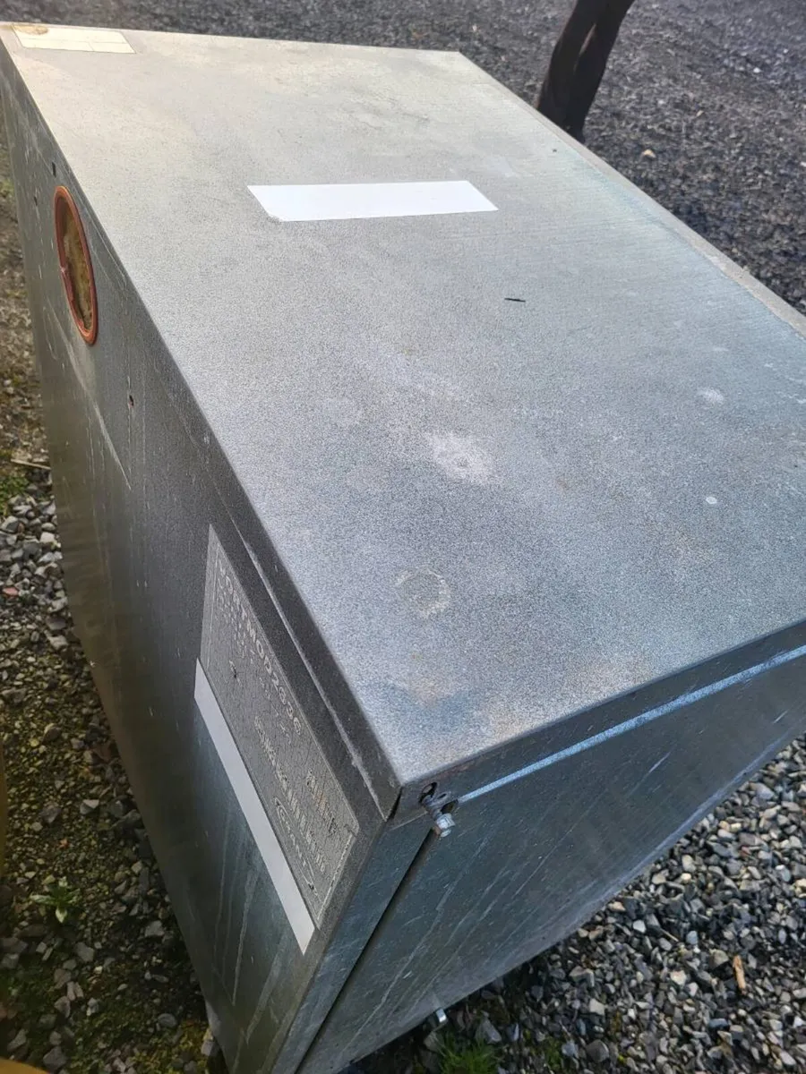 Oil boiler - Image 2