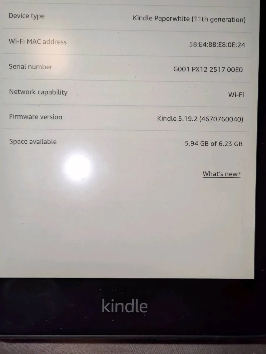 Amazon Kindle (newest gen) - Image 4
