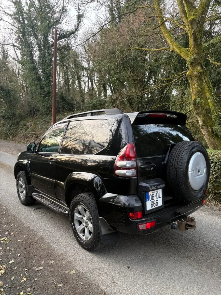 2006 SWB Land Cruiser - Image 1