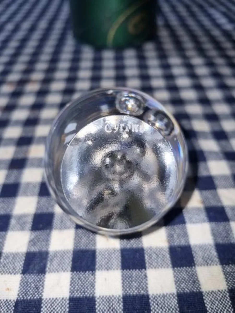 Tyrone Crystal Art Glass Paperweight - Image 4