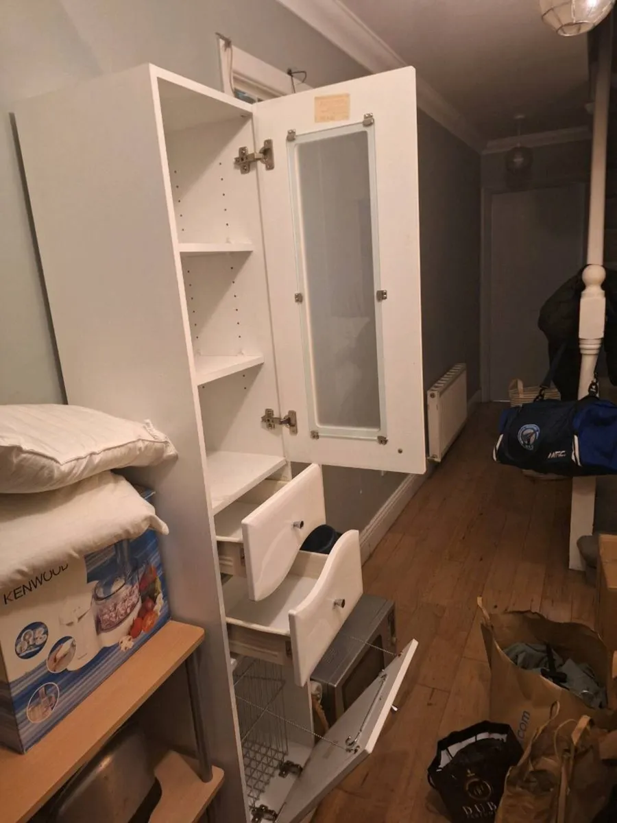 Bathroom furniture - Image 2