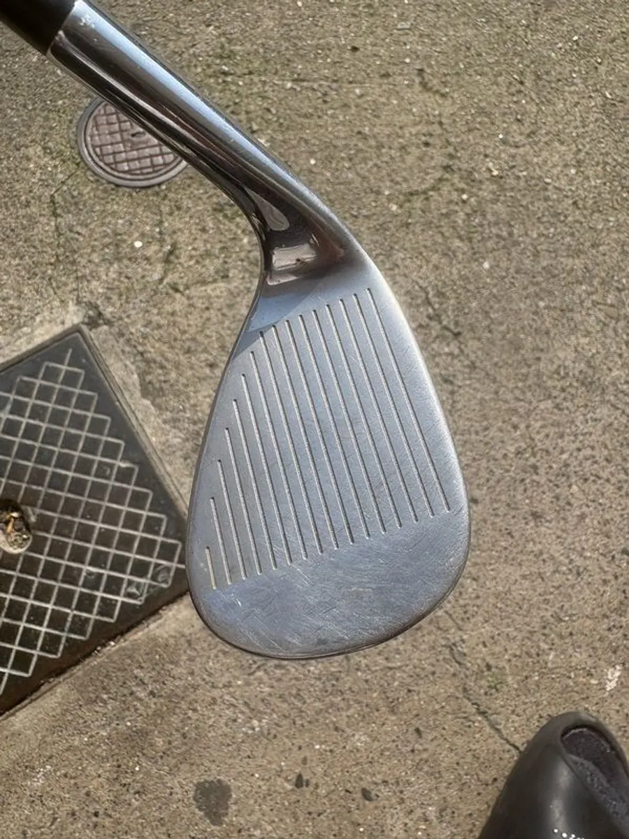 3 taylor made wedges - Image 2