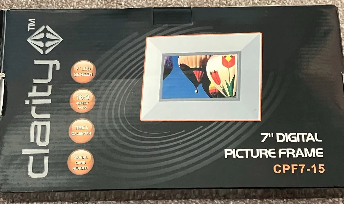 Digital Photo Frame
