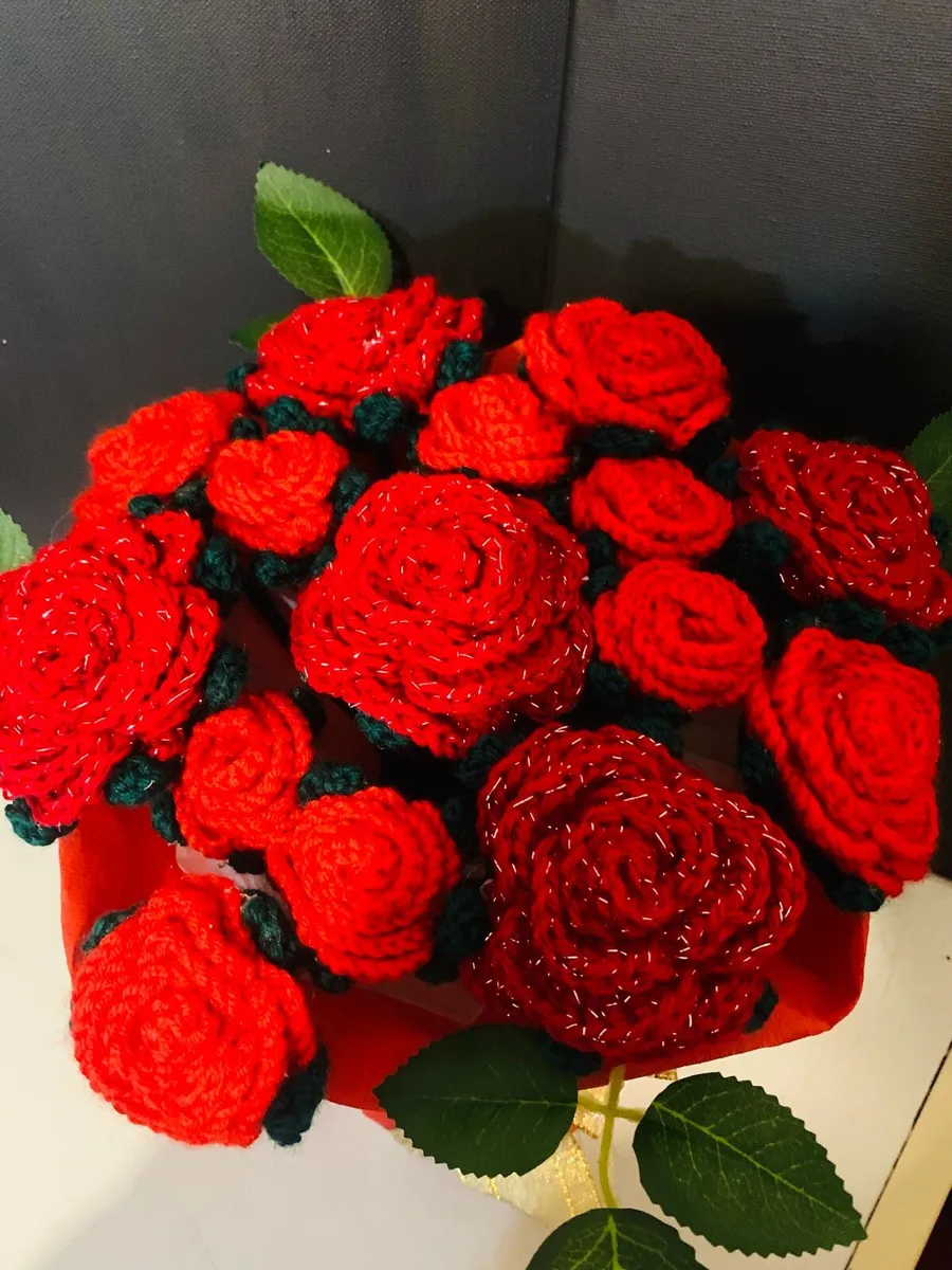 Crochet rose bouquets - Image 2