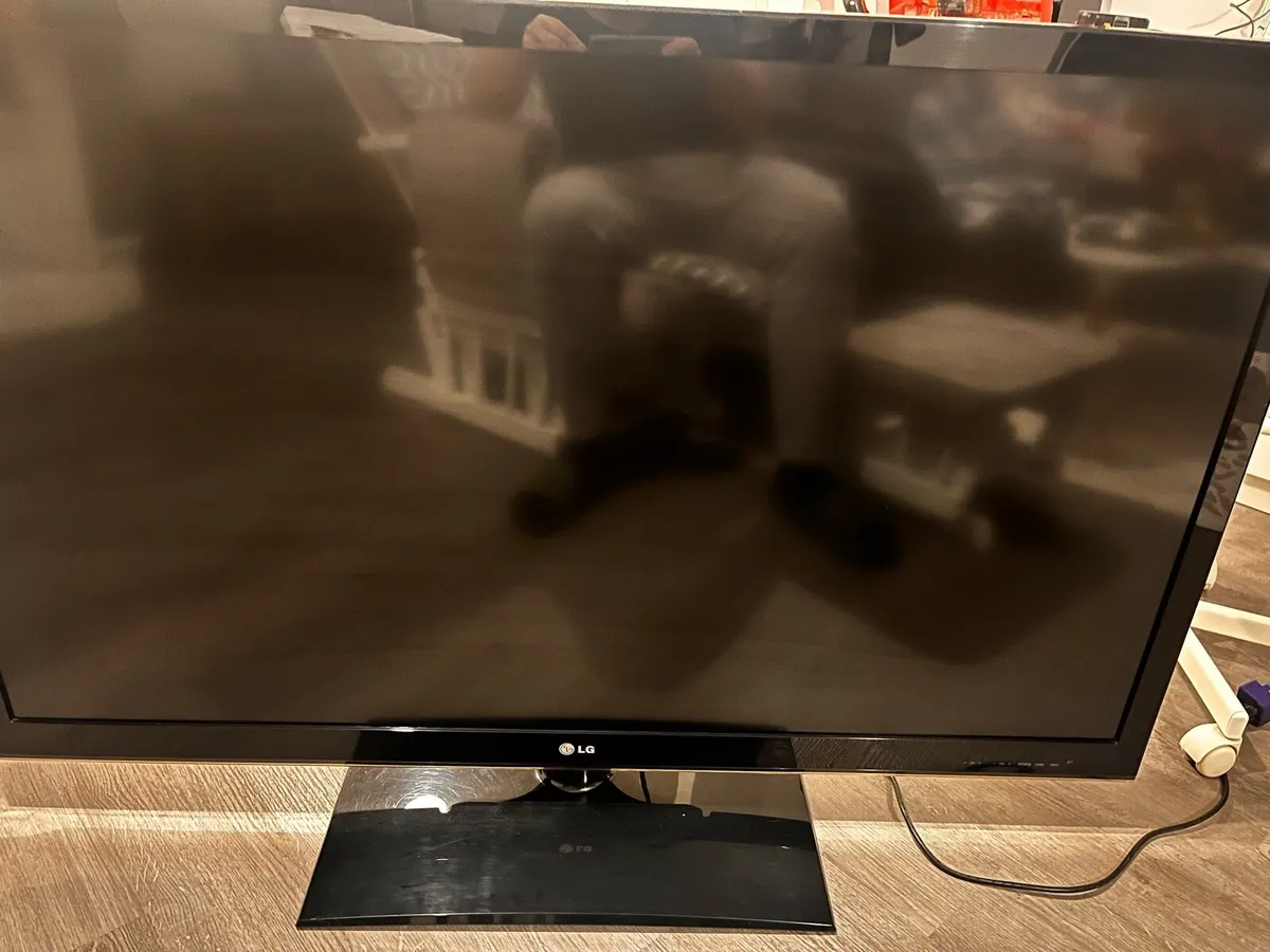 Tv Lg 55’ - Image 1