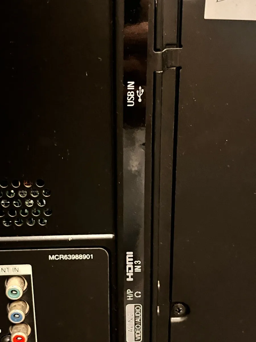 Tv Lg 55’ - Image 4