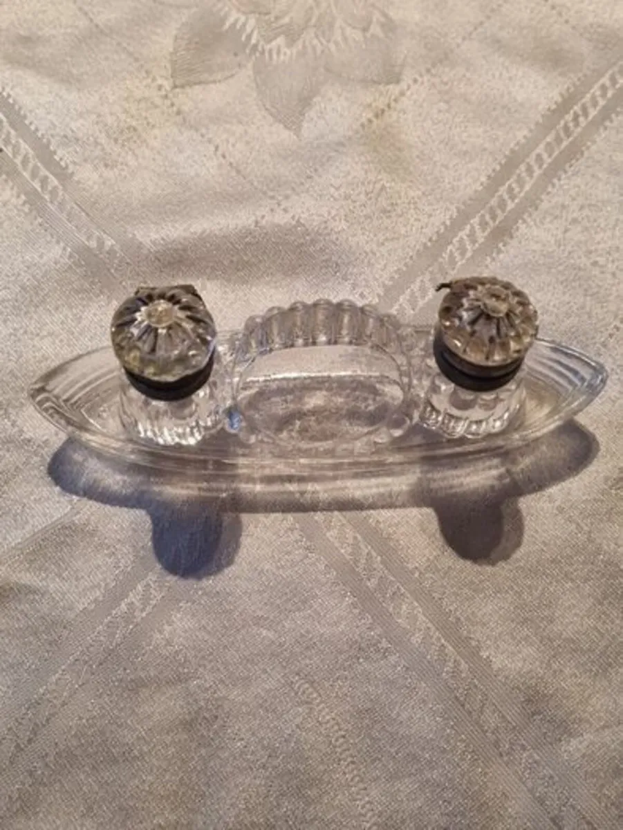 Antique Glass Double inkwell in boat form - Image 3
