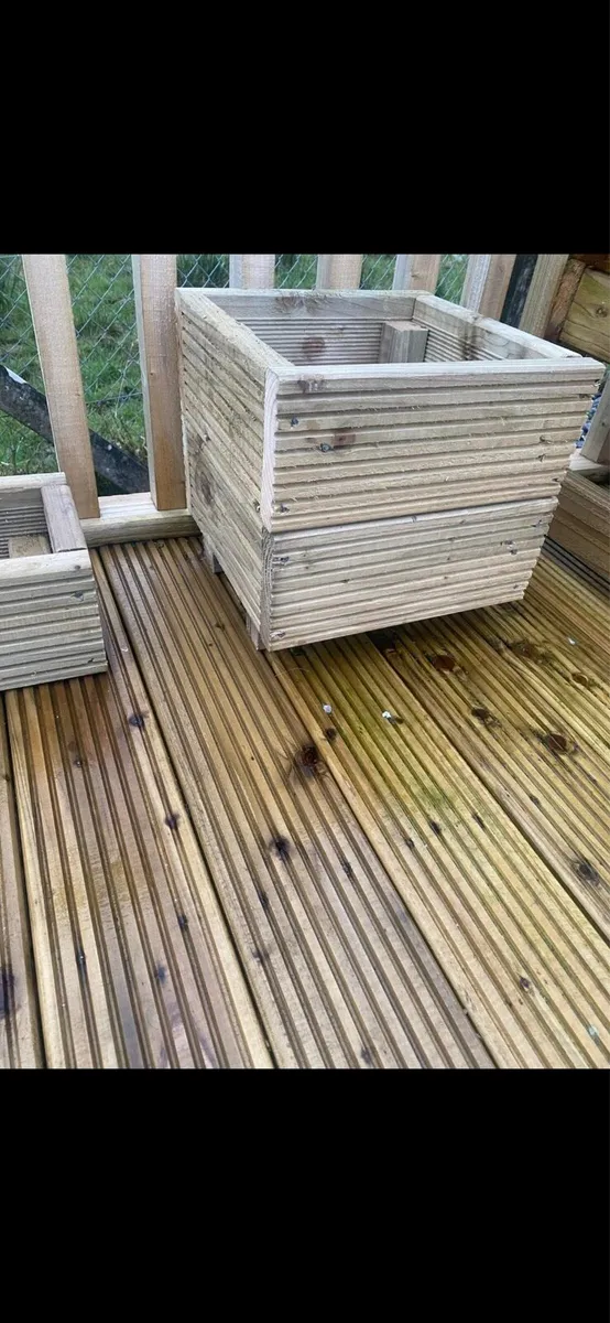 Flower boxes - Image 3