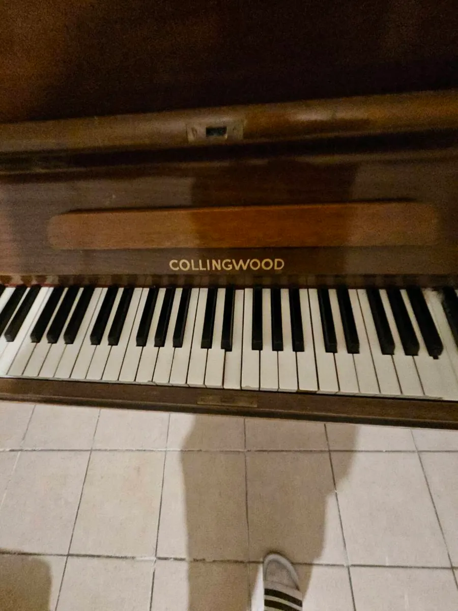 Piano Collingwood free - Image 2