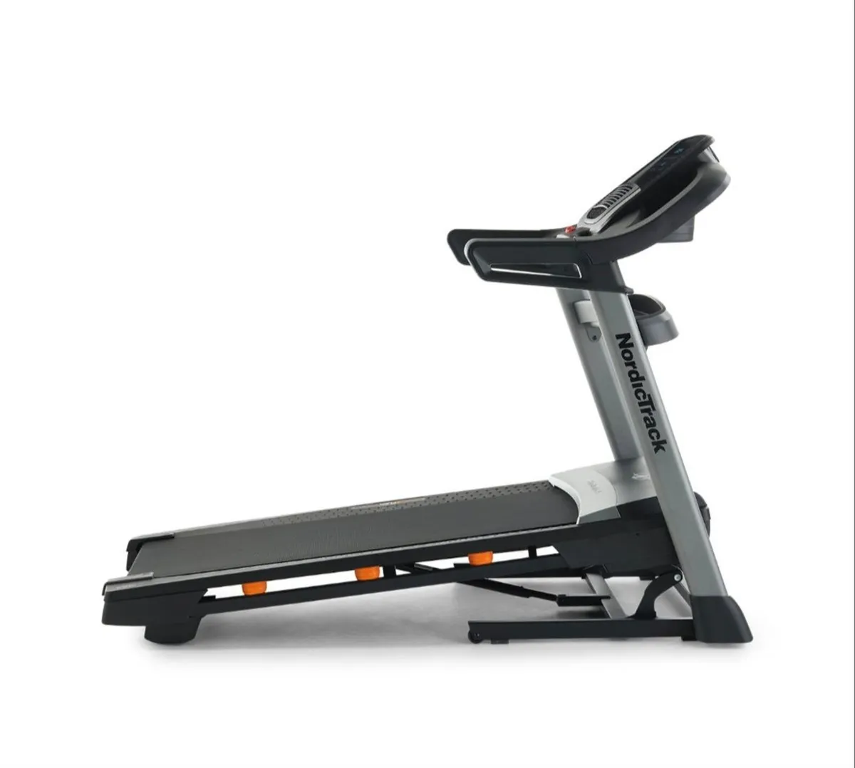 NordicTrack T5.5 S Treadmill - Image 2