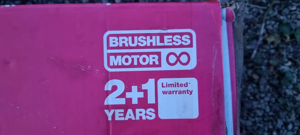 Robot lawnmower - Image 4