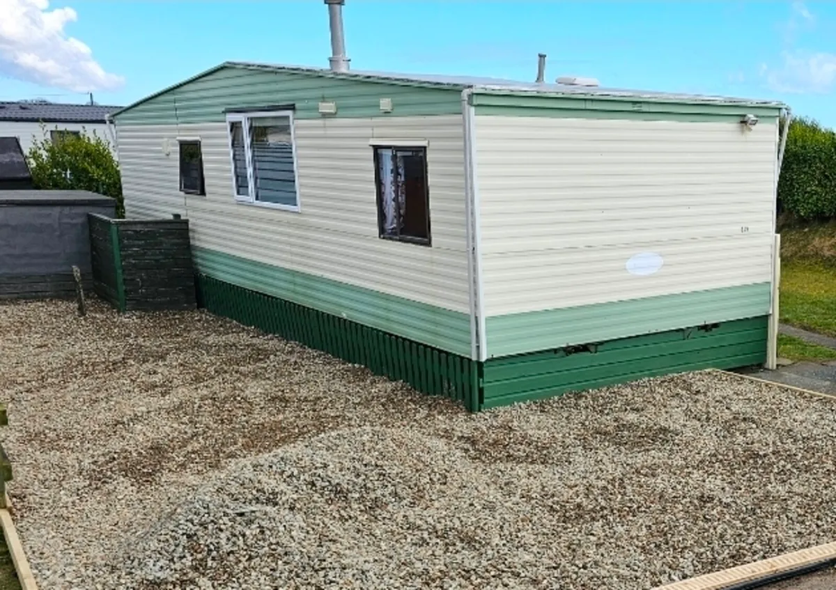 Cosalt 3 Bed Mobile Home - Image 2