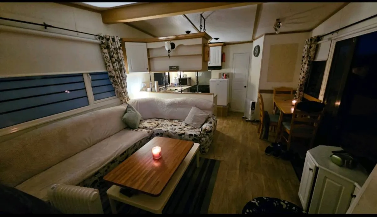 Cosalt 3 Bed Mobile Home - Image 3