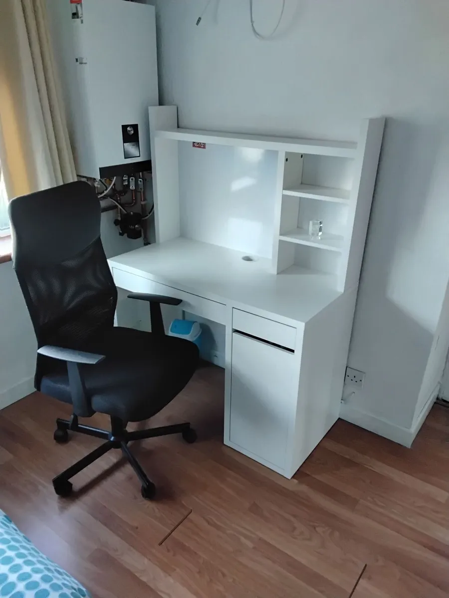Computer study desk and chair - Image 2