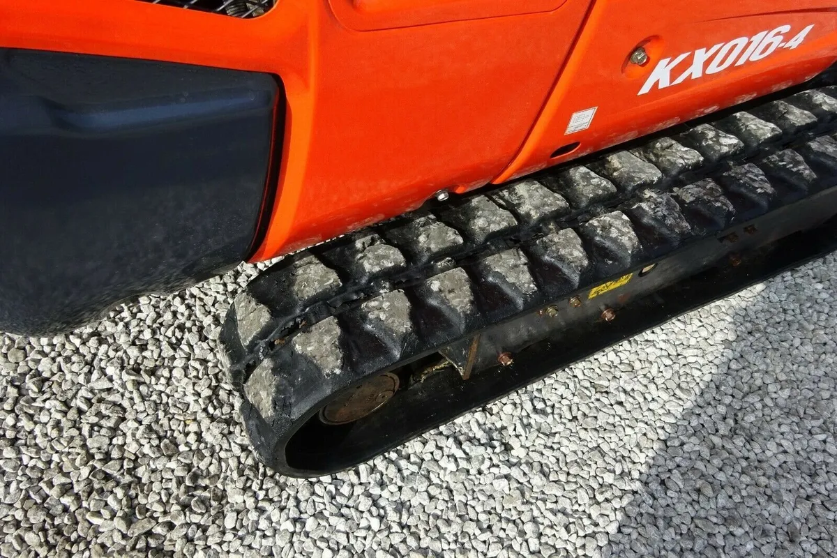 Kubota U16-4 1.6 ton mini digger for sale - Image 1