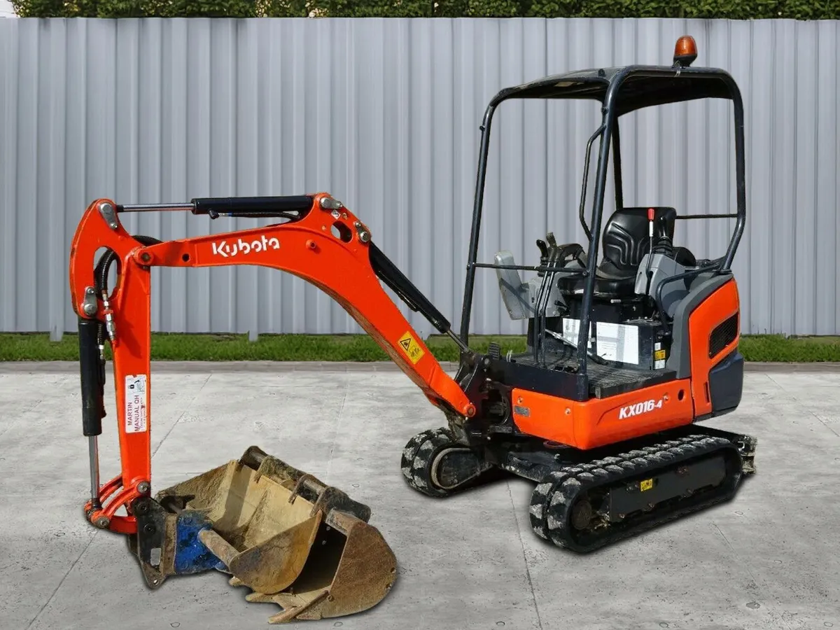 Kubota U16-4 1.6 ton mini digger for sale - Image 3