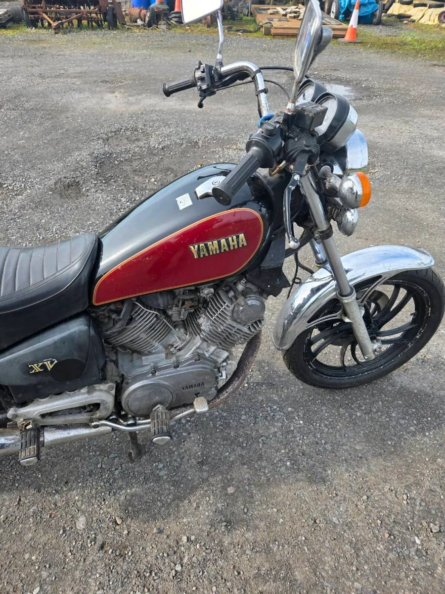 YAMAHA XV750l - Image 2