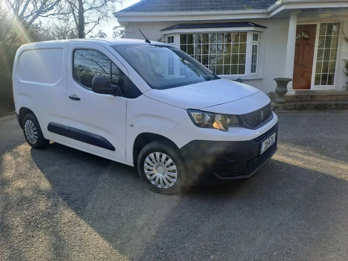 2021 Peugeot Partner low kms - Image 3