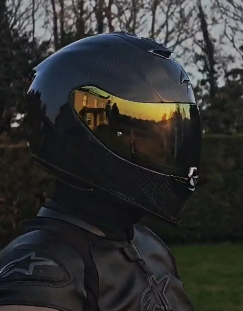 Helmet motorcycle - Image 1