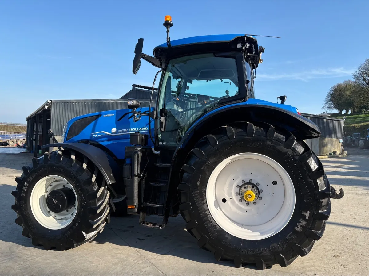 2024 New Holland T7.300 ***PLMi*** - Image 4