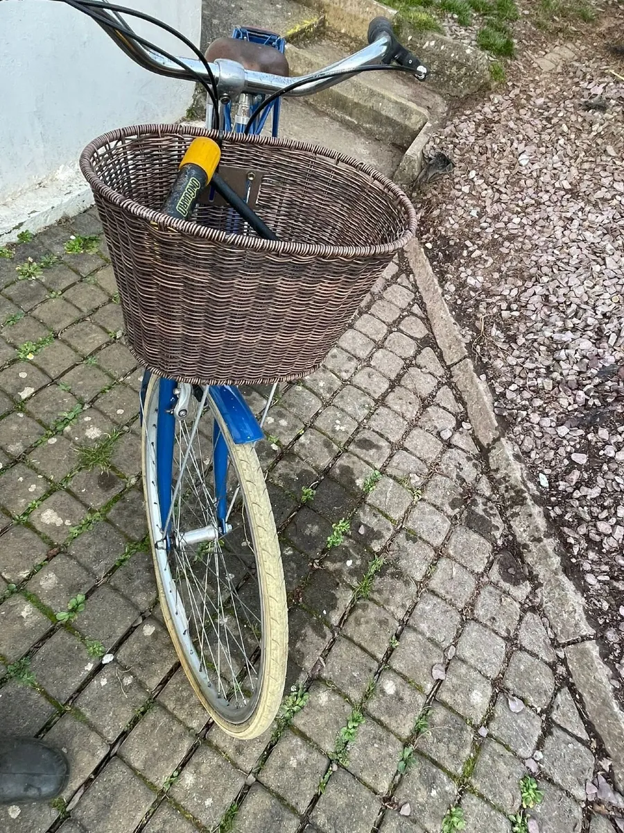 Ladies Bike - Image 4