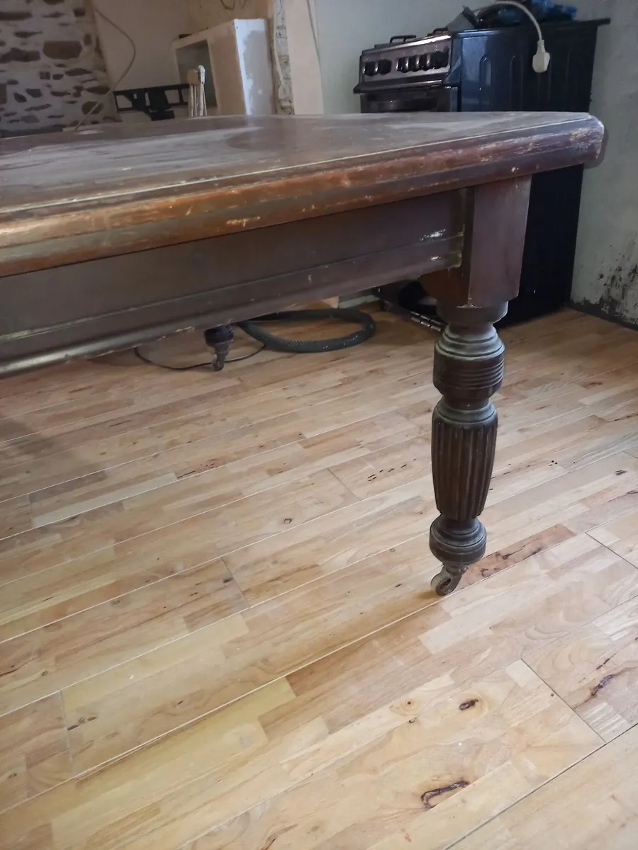 Antique table - Image 3