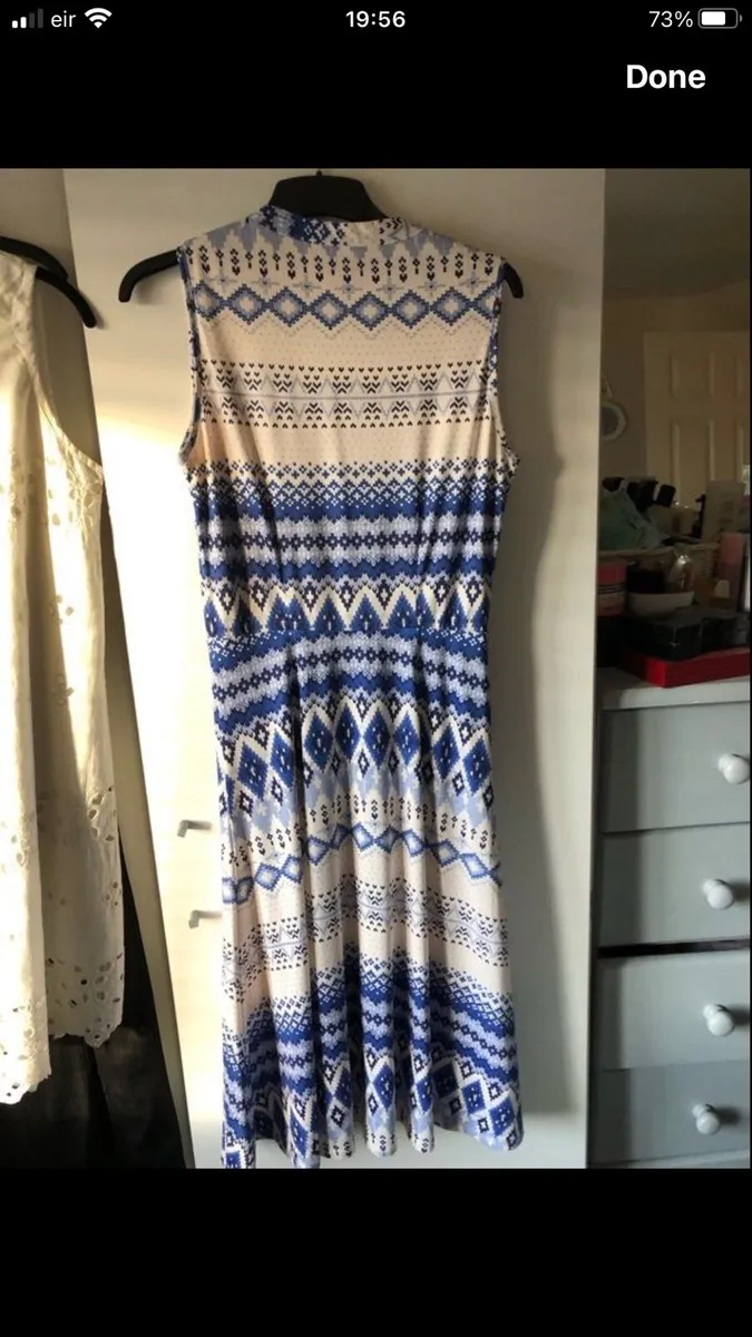 Ladies stunning dress size 10 €15 - Image 2