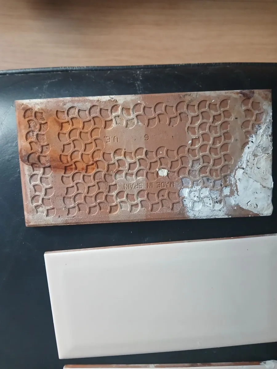 Ceramic tiles - Image 2