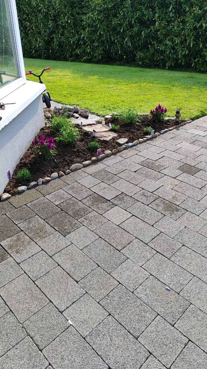 Paving bricks - Image 2