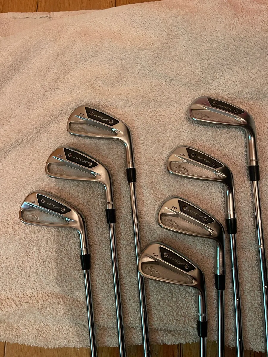 Callaway 2024 Apex CB irons (4 to Pw) - Image 1
