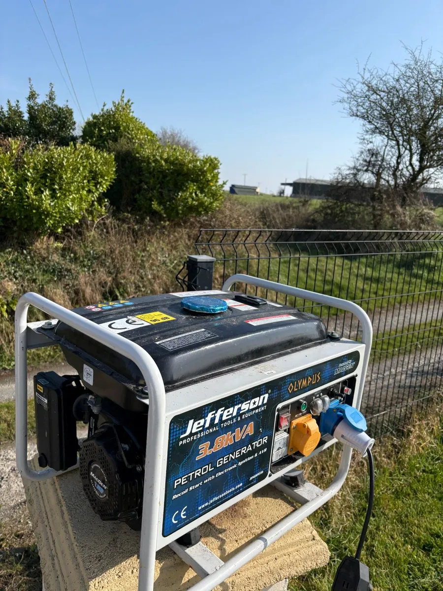 Jefferson 3.8kVa Petrol Generator - Image 2