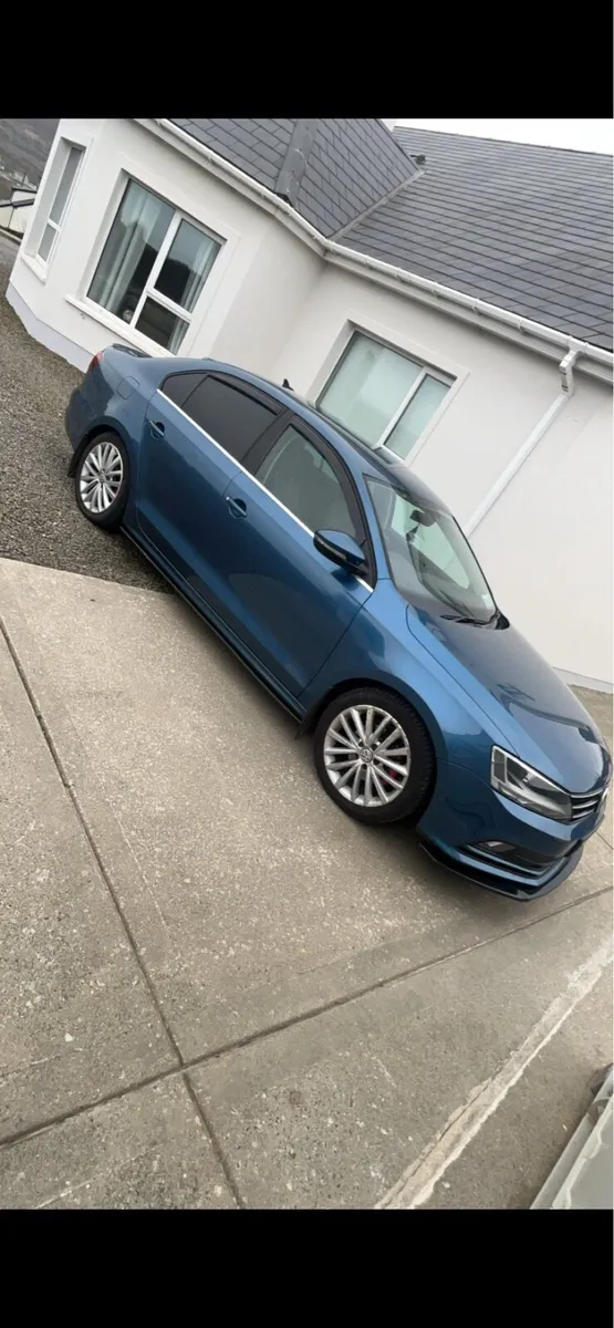 Volkswagen Jetta - Image 3