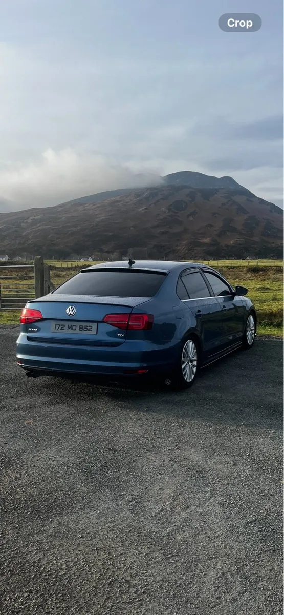 Volkswagen Jetta - Image 4