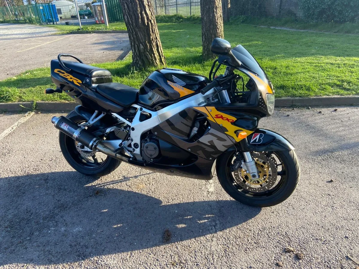 Cbr 900rr - Image 1