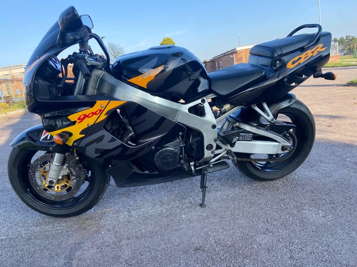 Cbr 900rr - Image 4