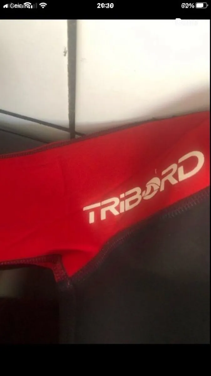 Boys wetsuit age 4 €10 - Image 2