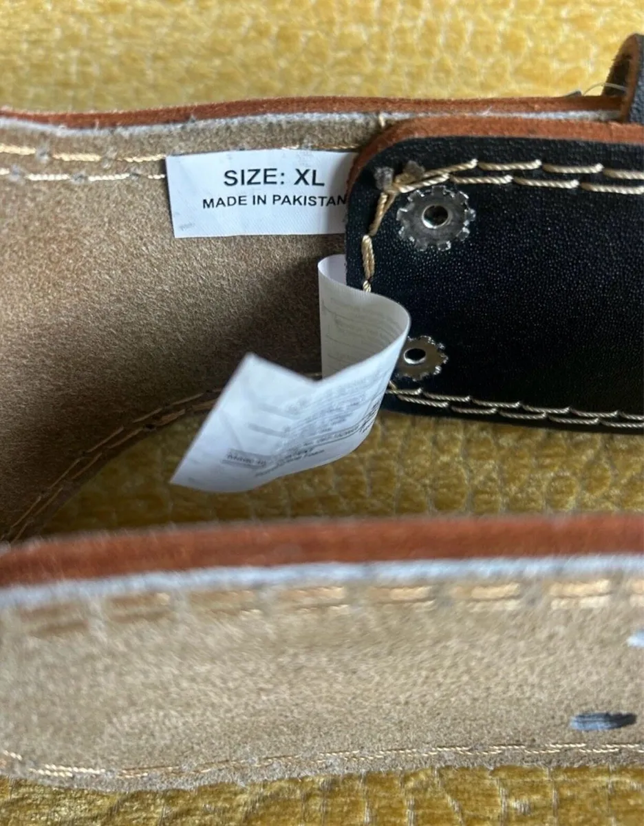 Weight lifting belt - Image 2