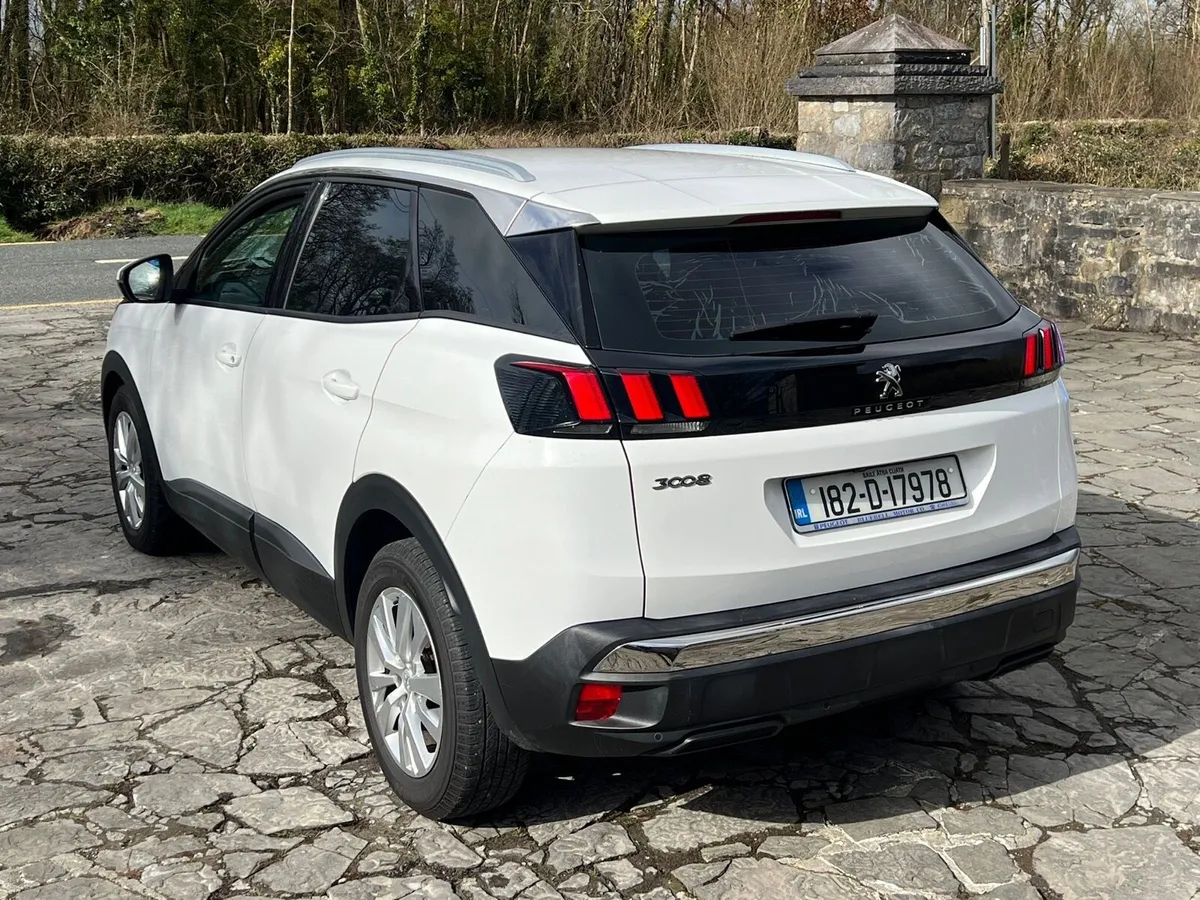 2018 Peugeot 3008 carvan NO VAT - Image 4