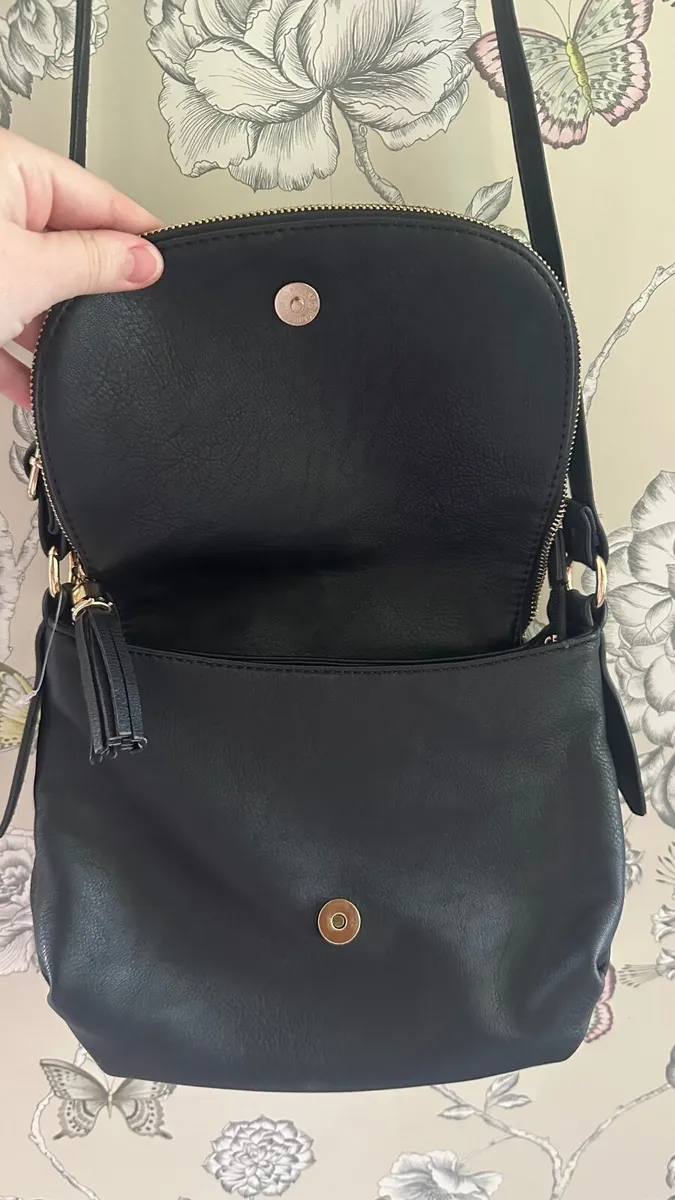 New black handbag - Image 4