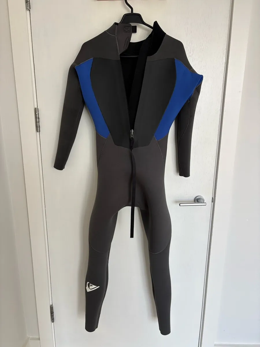 Quicksilver Wetsuit - Image 3