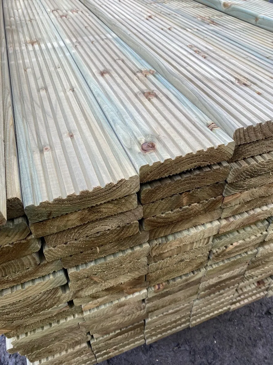 Decking - Image 2