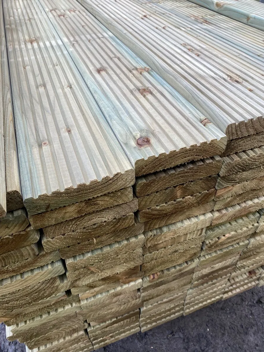 Decking - Image 2