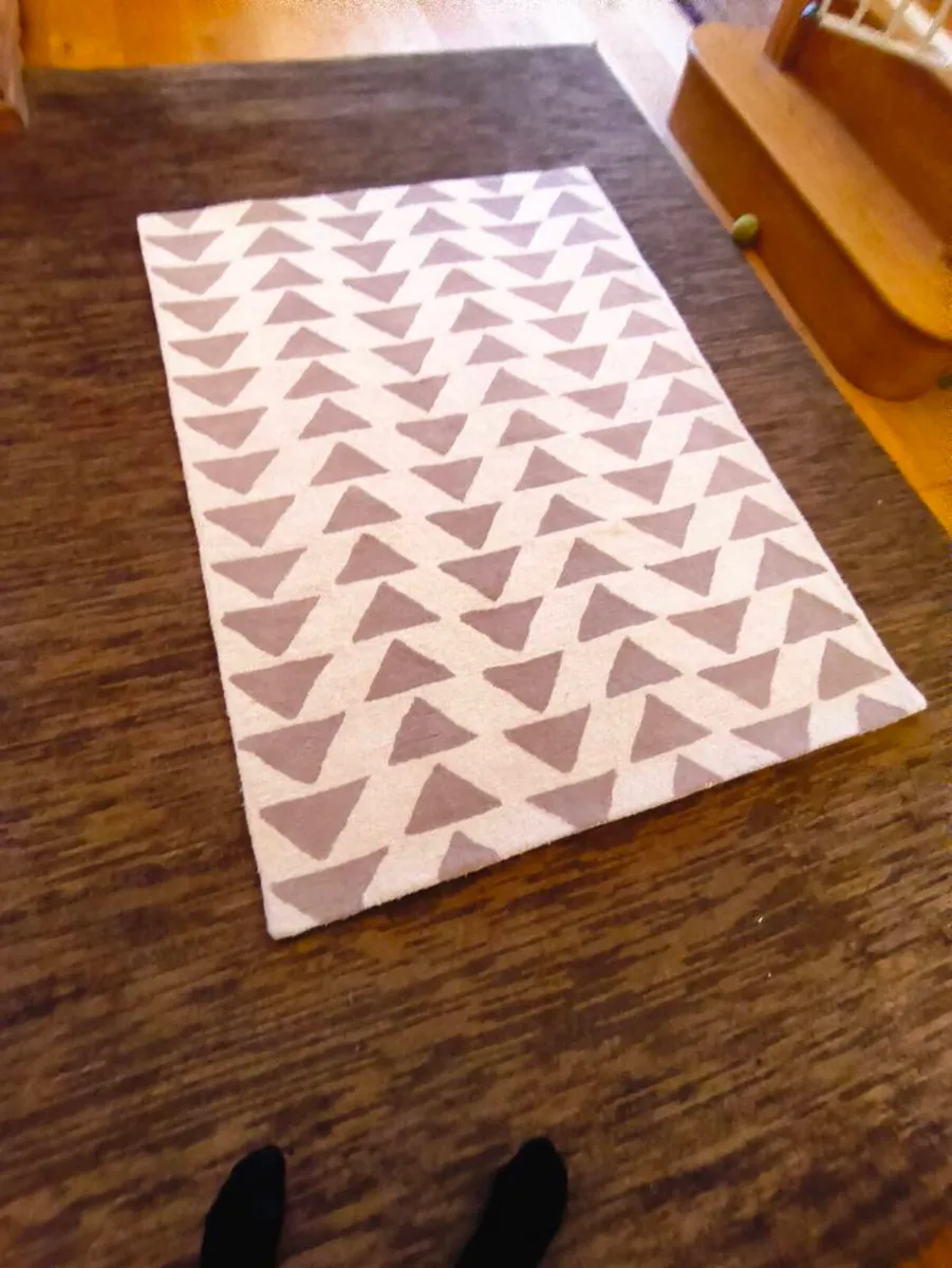 Beautiful new wool rug 45 euro - Image 1