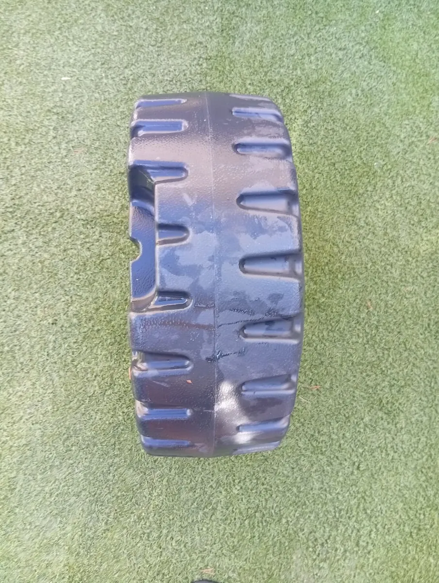 Universal Fill Base Parasol/Banner/Flag - Image 4