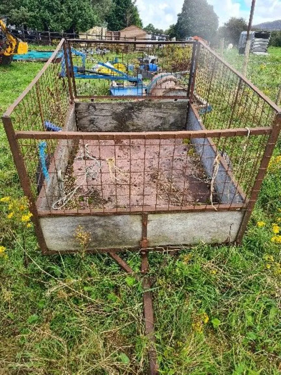 Single axle trailer with mesh sides 182cm x 135cm - Image 1