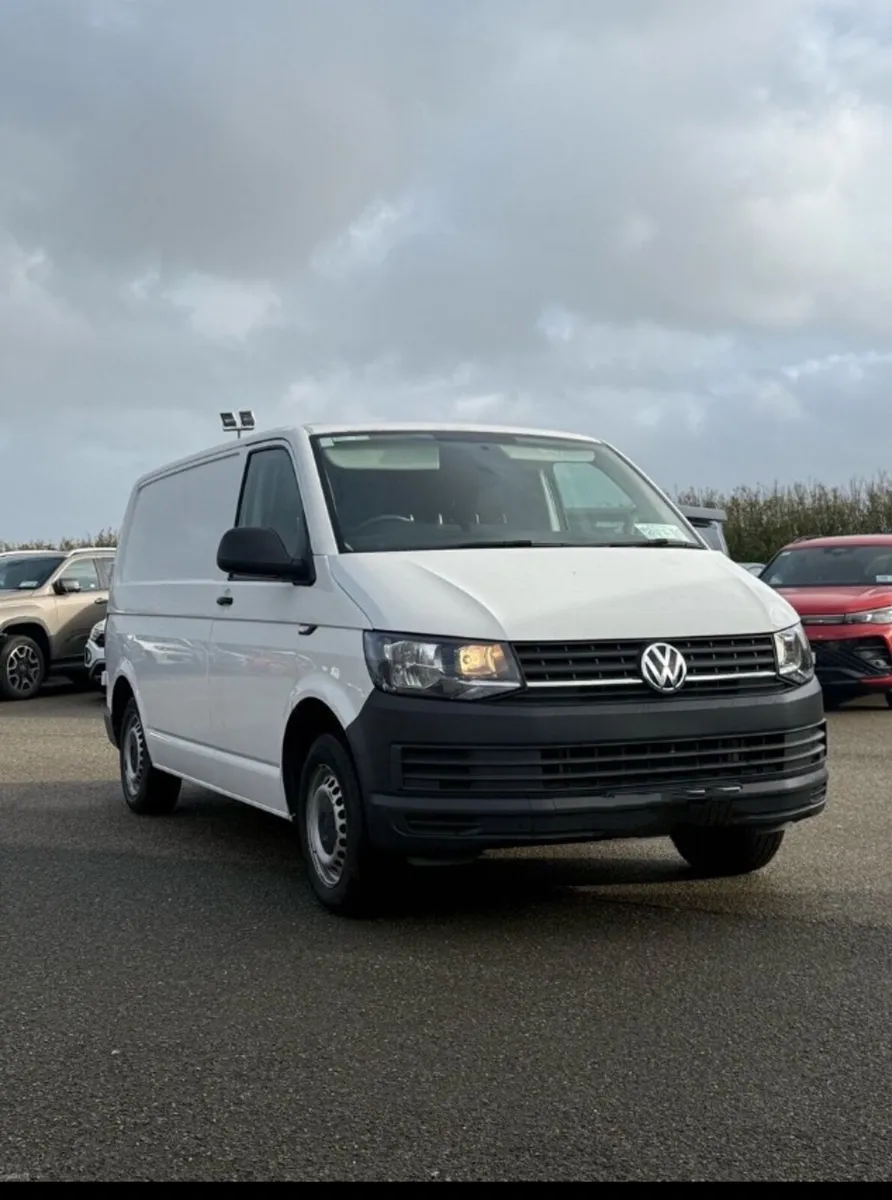Volkswagen Transporter 1.9TDI SWB Very Low Mileage - Image 1