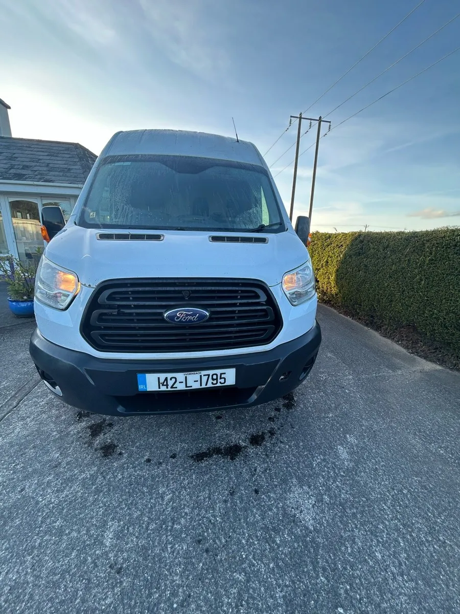 142 Ford Transit Jumbo - Image 4