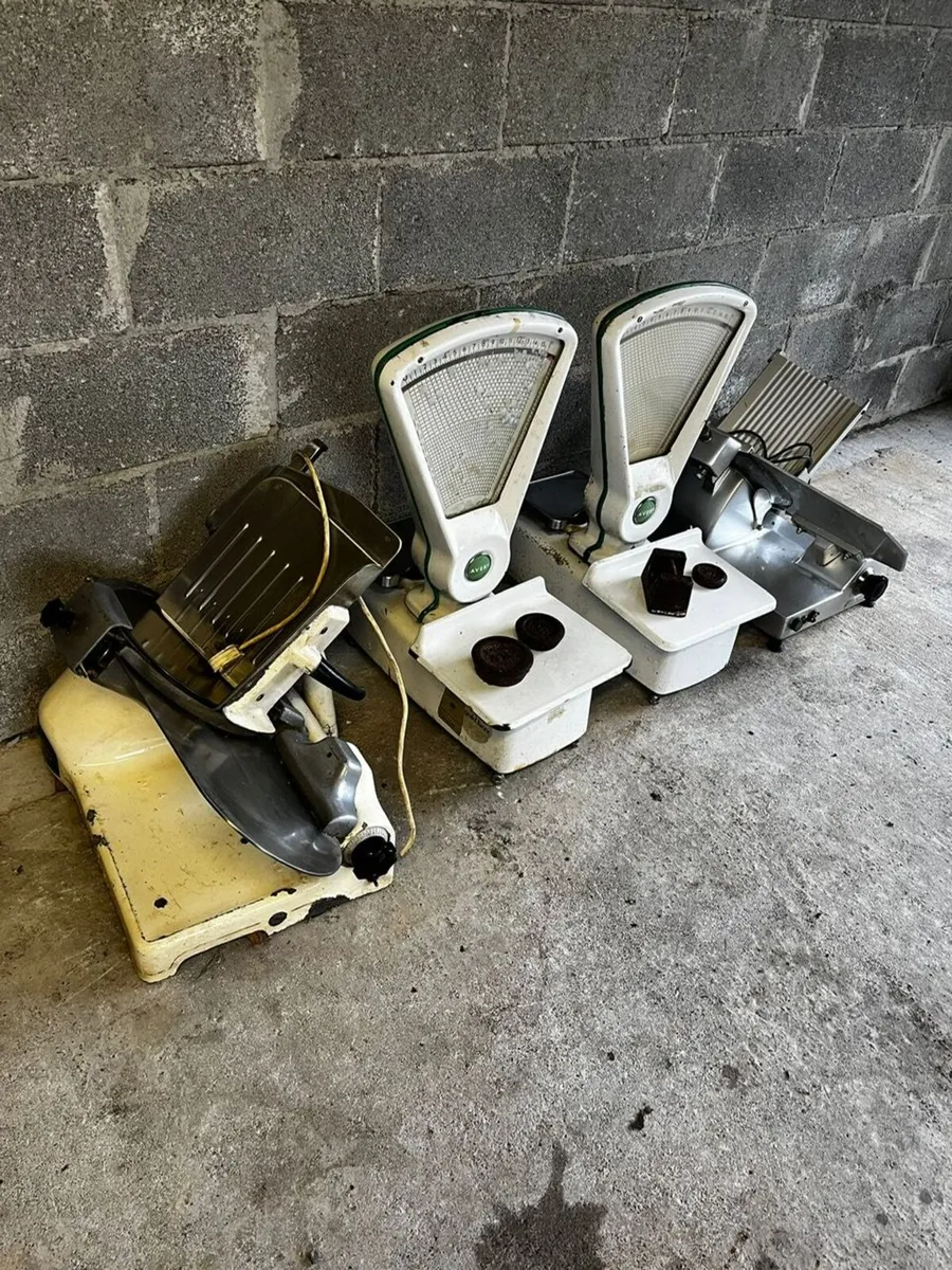 Vintage Weighing Scales - Image 3