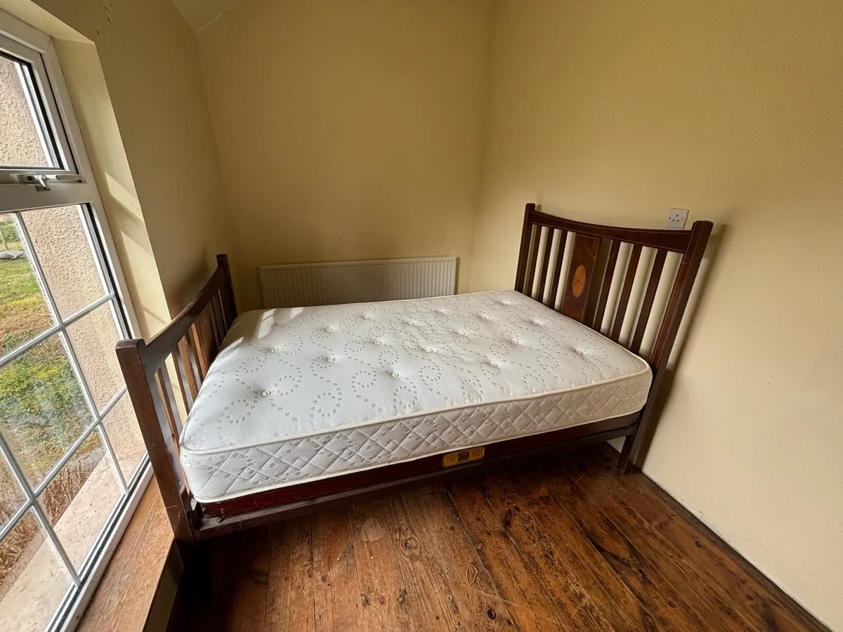 Antique Rosewood/Mahogany Vono double bed frame - Image 1